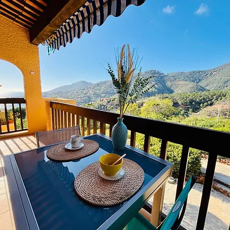 Apartament Deux Pieces Avec Vue Imprenable Sur La Crique Notre-dame Théoule-sur-Mer