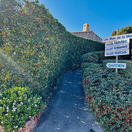 Apartament Deux Pieces Avec Vue Imprenable Sur La Crique Notre-dame